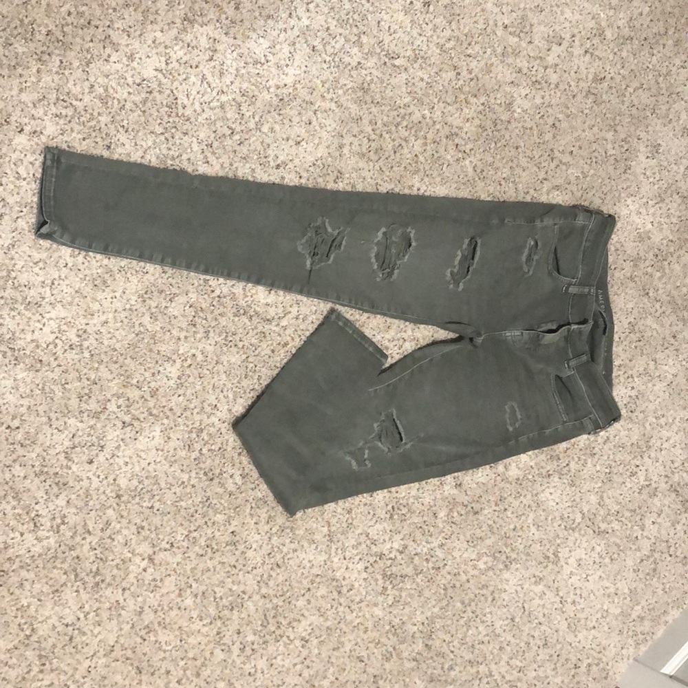 American eagle distressed olive skinny jeans